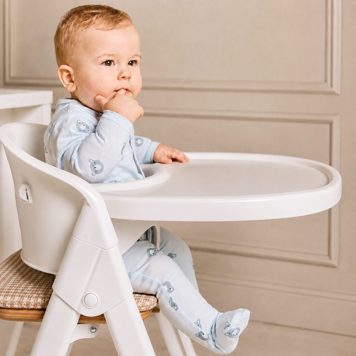 Alto highchair