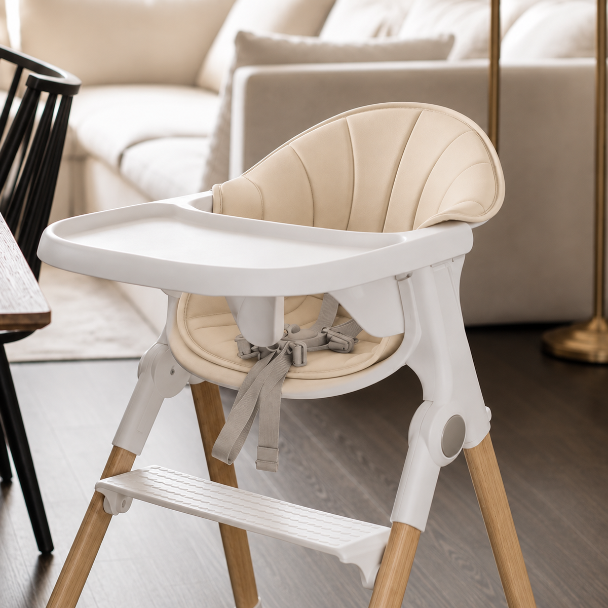 Luna Highchair