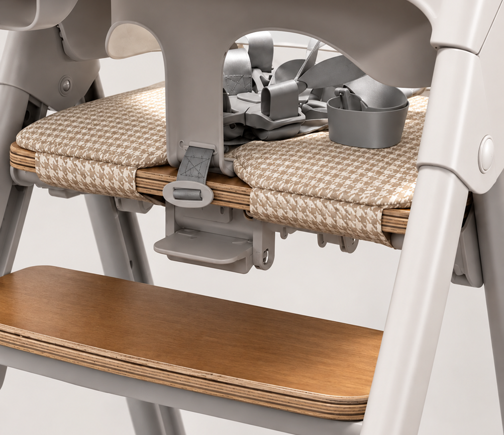 Alto highchair