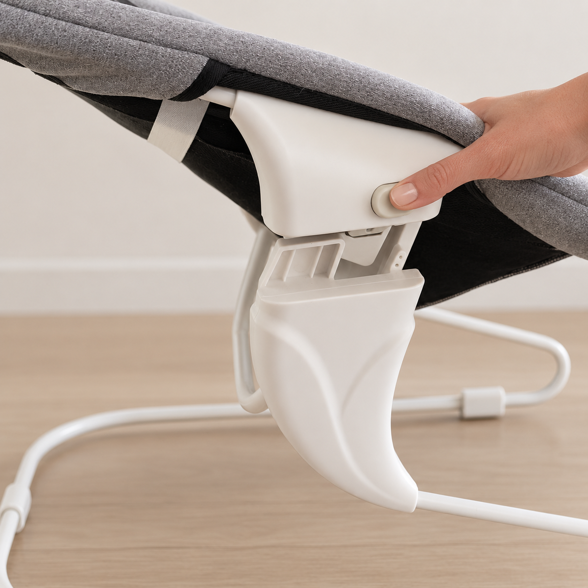 Luna Highchair + Newborn Set