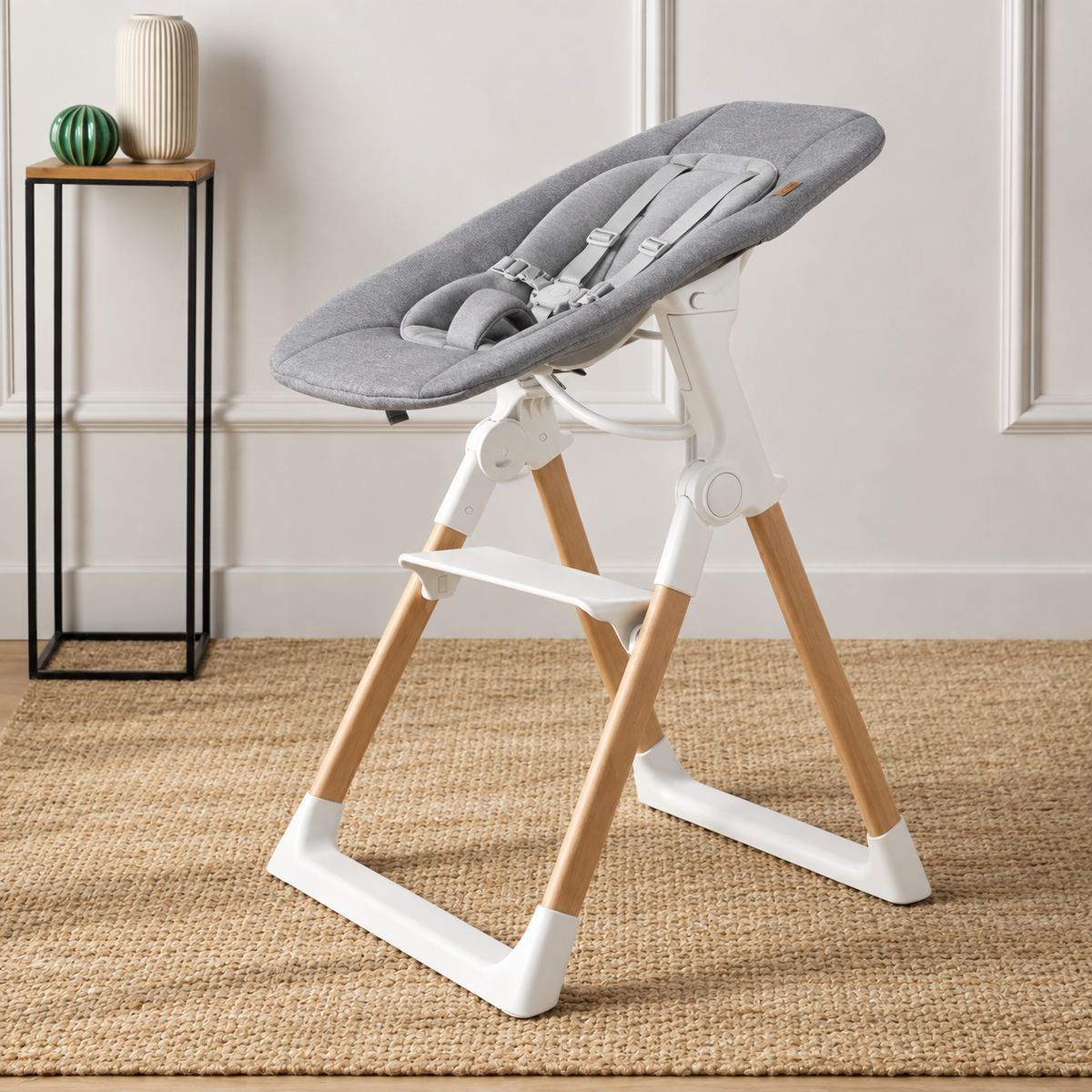 Luna Highchair + Newborn Set